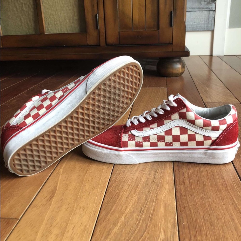 Size 8 women’s barely worn red checkered vans